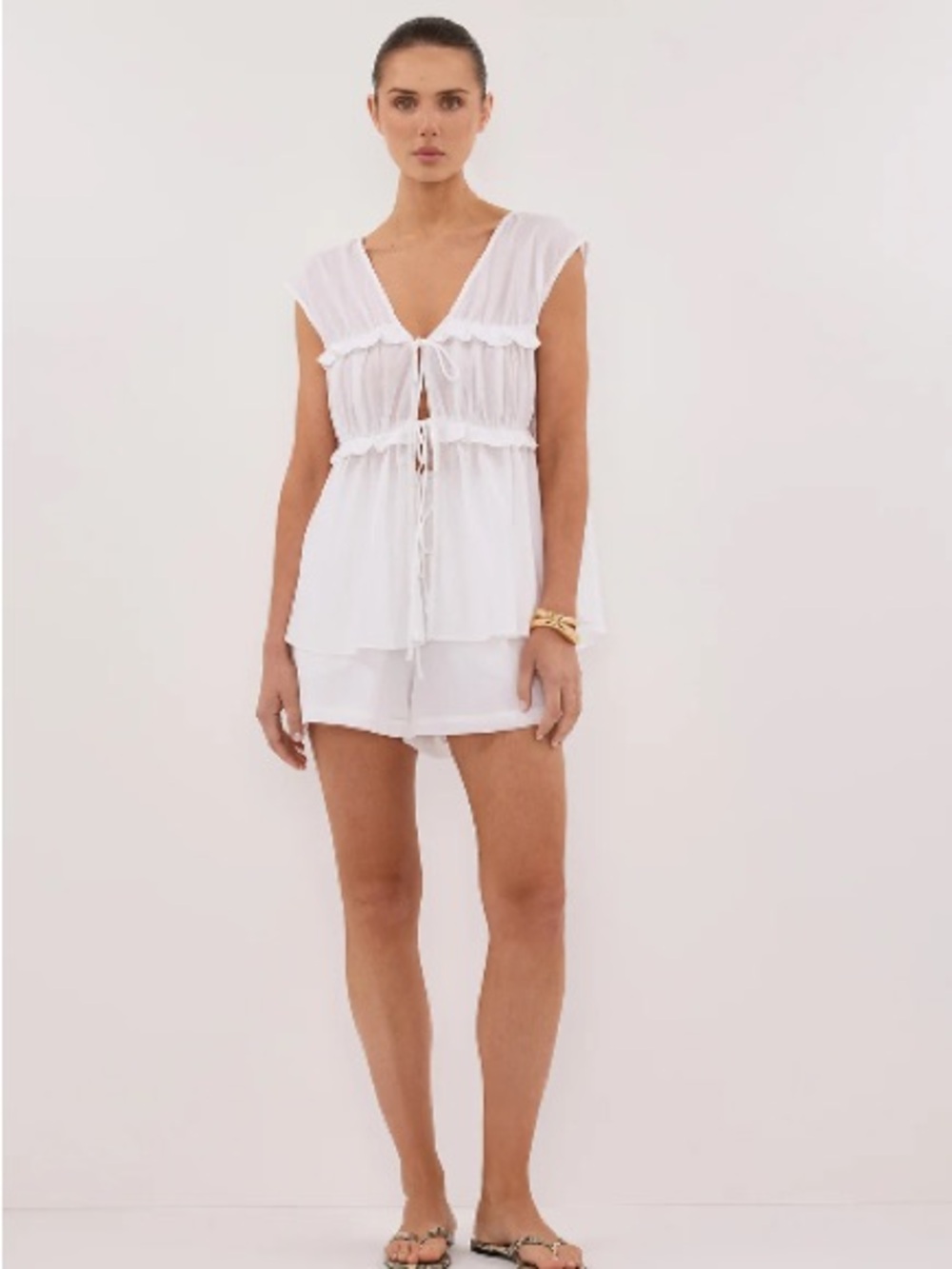 NWT dissh Quinn top - us 4 / AUS 8